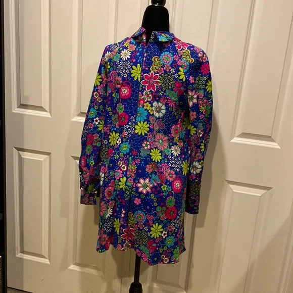 Groovy 60’s Floral Dress - Picture 3 of 9